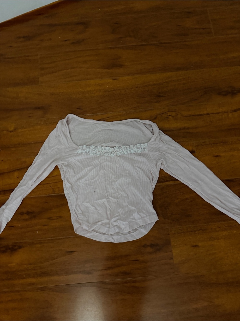 Women's Cream Lace-Trim Long Sleeve Top